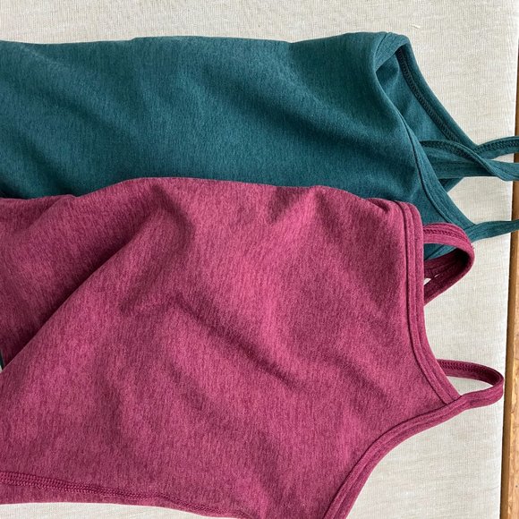 BUNDLE: 2x Beyond Yoga space dye yoga crops - Picture 8 of 8